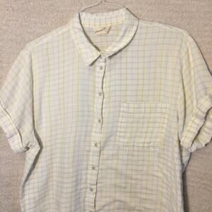 Universal Thread Women's White w/ yellow green stripes top XL short sleeve